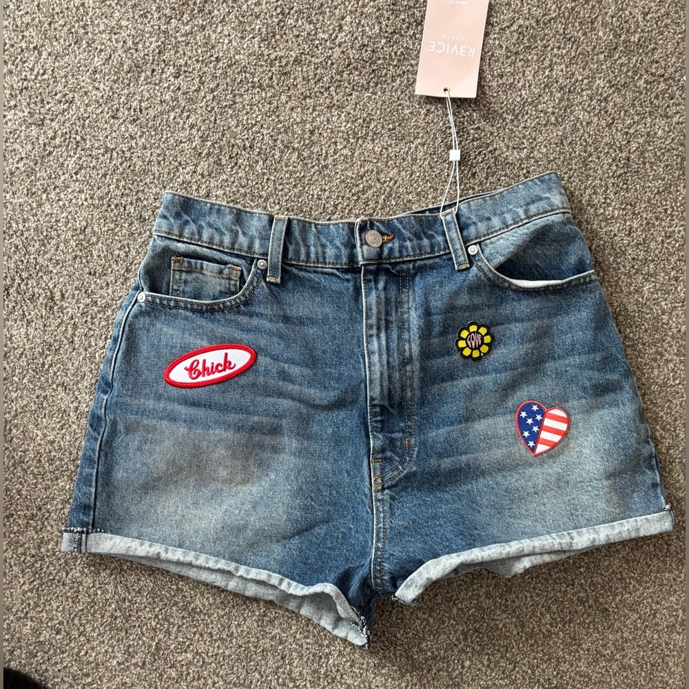 Revice High Rise Relaxed Denim Shorts Patch Novelty Retro 60s USA NWT  Size 31